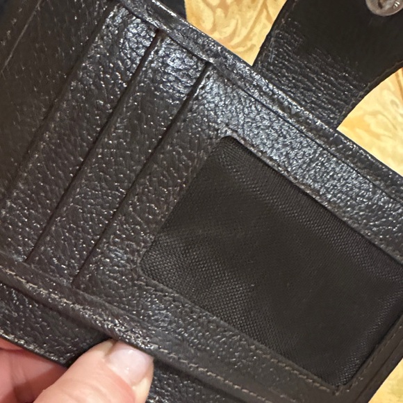 Handmade Butterfly Embossed Brown Leather Wallet - Picture 6 of 8